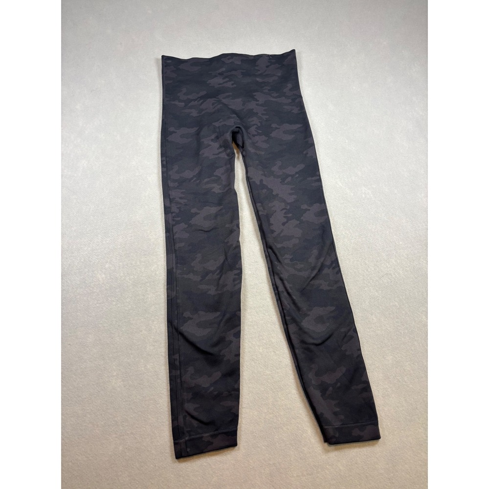 Spanx Look at Me Now Seamless Leggings Black Camo High Waist Size Large